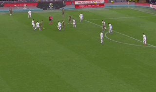 1680911336070095237.gif